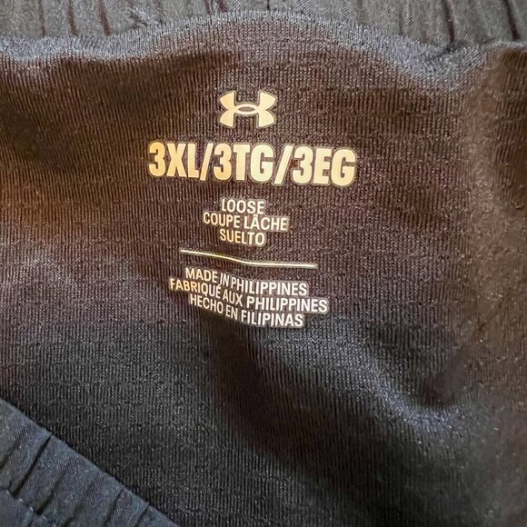 🏷️ NWT Under Armour Women's UA Fly by 3" Shorts Black/High Vis Yellow Size 3XL - Picture 4 of 9